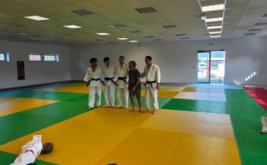 2 nouvelles ceintures noire